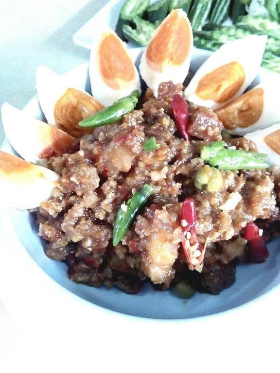 Pornsiri Hotel Sisaket Екстериор снимка